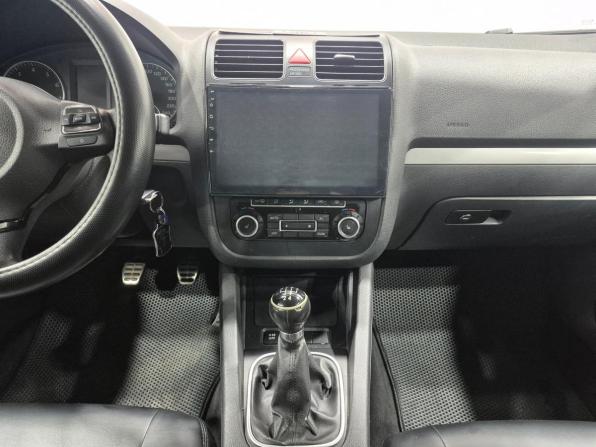 Volkswagen Jetta V с пробегом 2010 года, цена 661 000 рублей, 238000 км, седан, Автокод Объявления