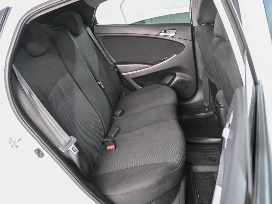 Hyundai Solaris I Рестайлинг Ростов-на-Дону  - изображение 7