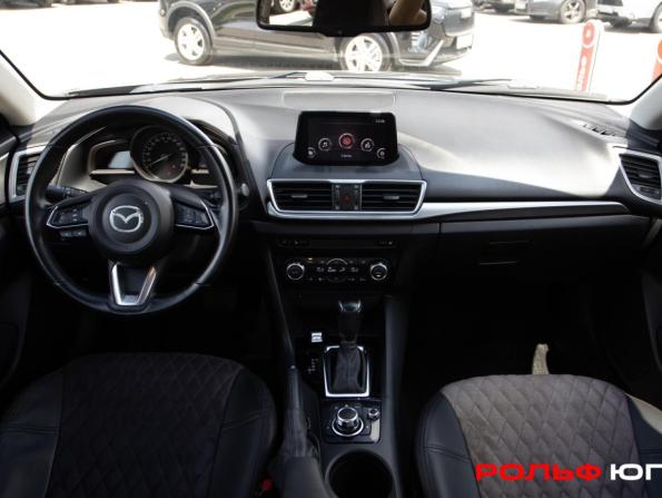 Mazda 3 III (BM) Рестайлинг с пробегом 2018 года, цена 1 728 000 рублей, 98012 км, седан, Автокод Объявления