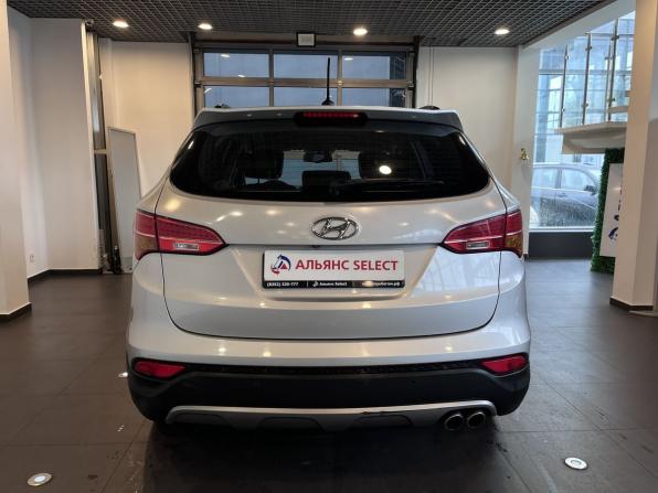 Hyundai Santa Fe III с пробегом 2012 года, цена 1 600 000 рублей, 216989 км, внедорожник, Автокод Объявления