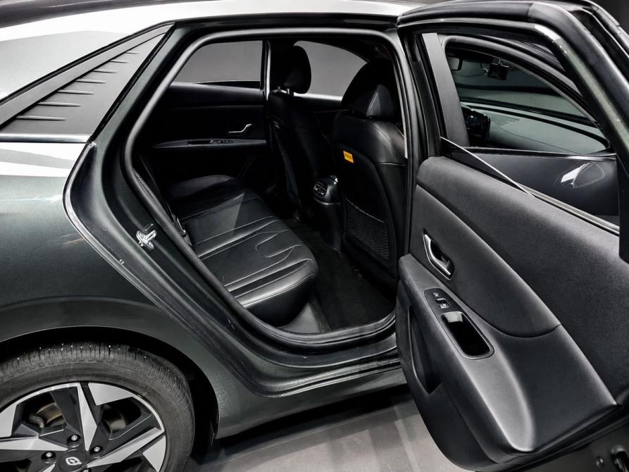 Hyundai Elantra VI (AD) Рестайлинг Ростов-на-Дону  - изображение 9
