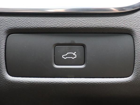 Volvo XC60 II Рестайлинг 2 с пробегом 2025 года, цена 6 290 000 рублей, 62 км, внедорожник, Автокод Объявления
