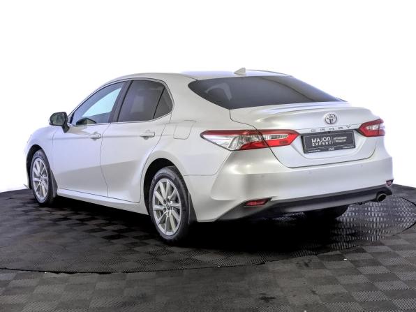 Toyota Camry VIII (XV70) Рестайлинг с пробегом 2021 года, цена 3 195 000 рублей, 47174 км, седан, Автокод Объявления
