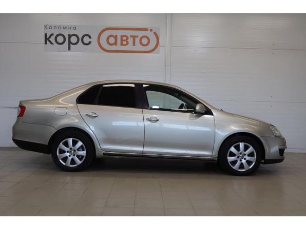 Volkswagen Jetta V с пробегом 2006 года, цена 502 000 рублей, 252203 км, седан, Автокод Объявления
