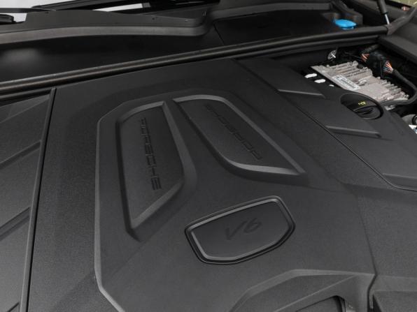 Porsche Cayenne III Рестайлинг с пробегом 2024 года, цена 13 898 000 рублей, 34331 км, внедорожник, Автокод Объявления