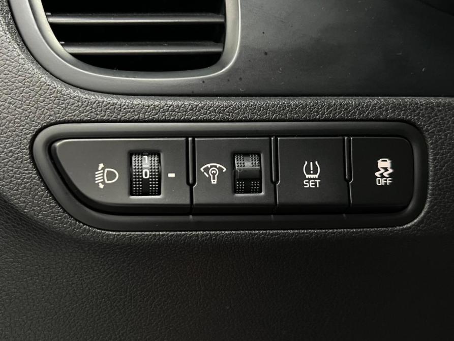 Kia Rio IV Казань  - изображение 11