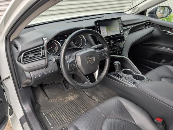 Toyota Camry VIII (XV70) Рестайлинг с пробегом 2021 года, цена 3 535 000 рублей, 63985 км, седан, Автокод Объявления