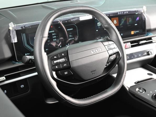 Kia Sportage V Рестайлинг с пробегом 2026 года, цена 4 145 000 рублей, 24 км, внедорожник, Автокод Объявления