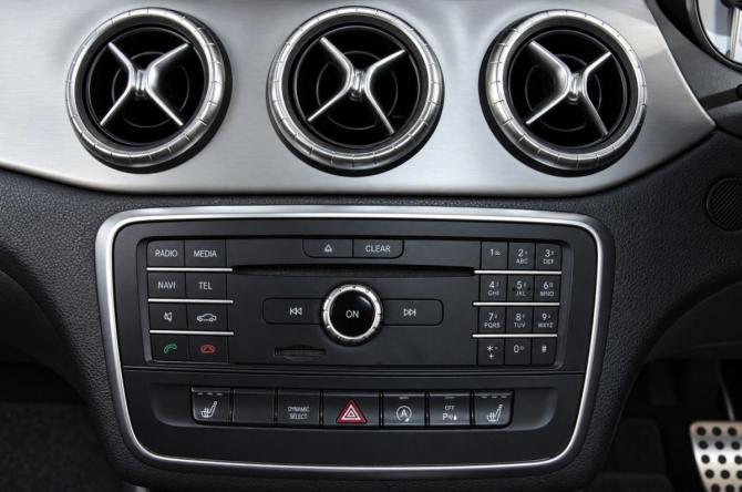 Mercedes-Benz CLA I (C117 X117) с пробегом 2015 года, цена 1 699 000 рублей, 170000 км, седан, Автокод Объявления