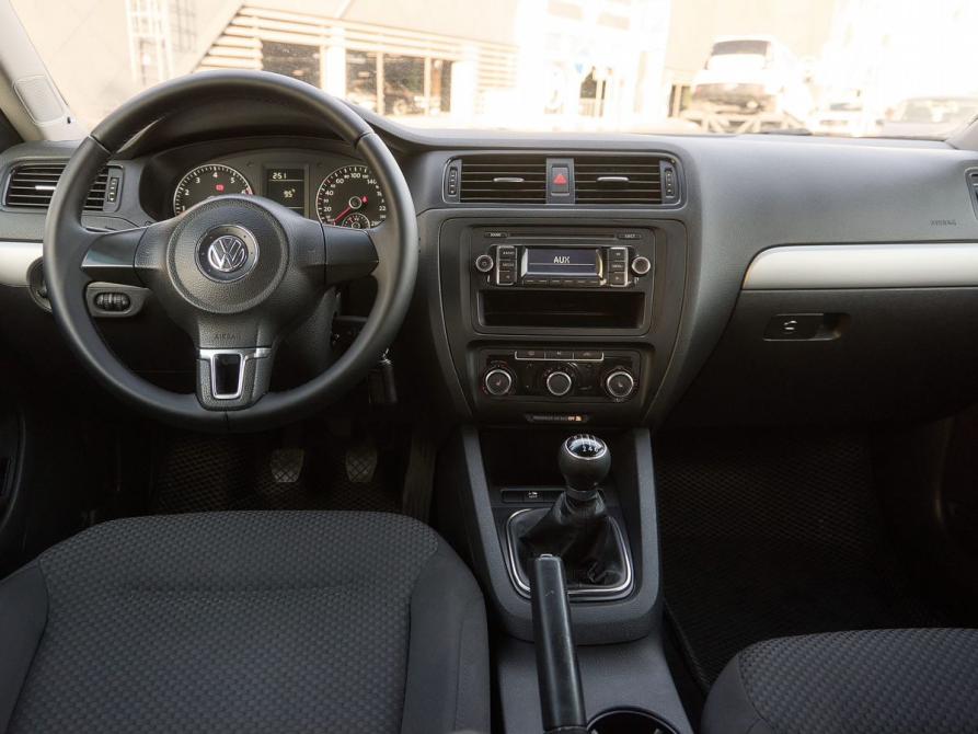 Volkswagen Jetta VI Казань  - изображение 7