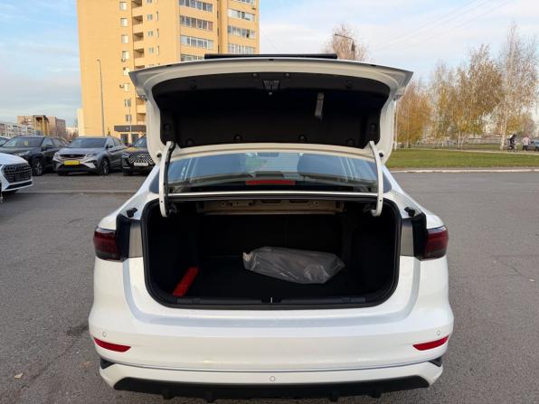 Belgee S50 с пробегом 2026 года, цена 2 049 999 рублей, 5 км, седан, Автокод Объявления
