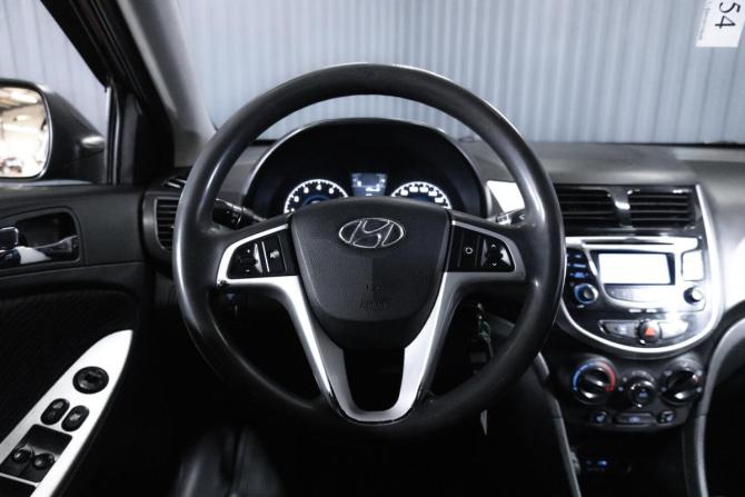 Hyundai Solaris I с пробегом 2011 года, цена 499 000 рублей, 291000 км, седан, Автокод Объявления