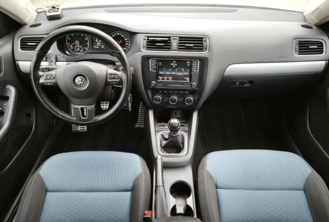 Volkswagen Jetta VI с пробегом 2013 года, цена 1 170 000 рублей, 172427 км, седан, Автокод Объявления