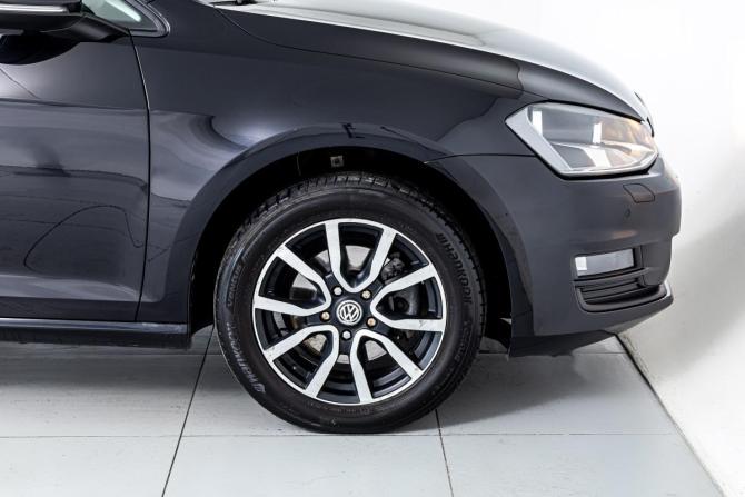 Volkswagen Golf VII с пробегом 2014 года, цена 1 489 000 рублей, 74300 км, хэтчбек, Автокод Объявления