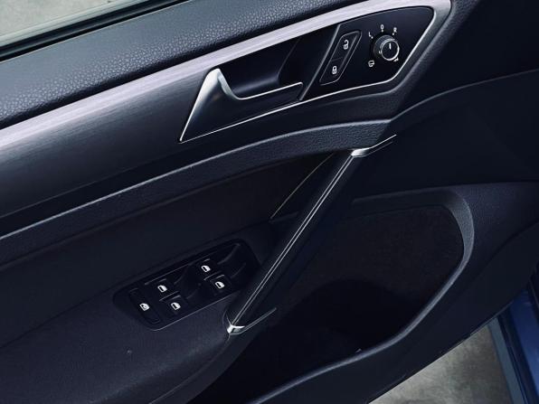 Volkswagen Golf VII с пробегом 2013 года, цена 1 250 000 рублей, 133733 км, хэтчбек, Автокод Объявления