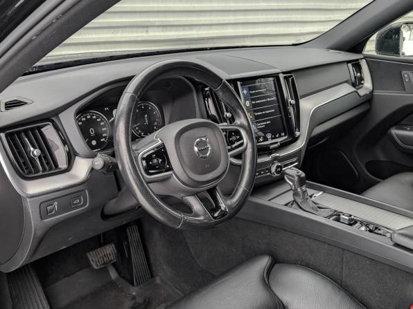 Volvo XC60 II с пробегом 2018 года, цена 3 395 000 рублей, 120630 км, внедорожник, Автокод Объявления
