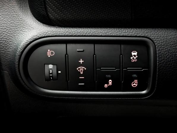 Kia Cerato III Рестайлинг (Classic) с пробегом 2018 года, цена 1 650 000 рублей, 81934 км, седан, Автокод Объявления