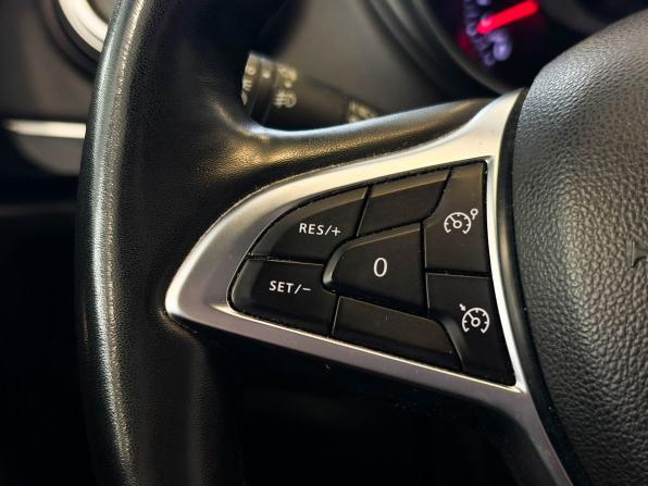 Renault Kaptur I Рестайлинг с пробегом 2020 года, цена 1 697 000 рублей, 98287 км, внедорожник, Автокод Объявления