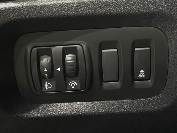 Renault Kaptur I с пробегом 2018 года, цена 1 194 000 рублей, 196678 км, внедорожник, Автокод Объявления