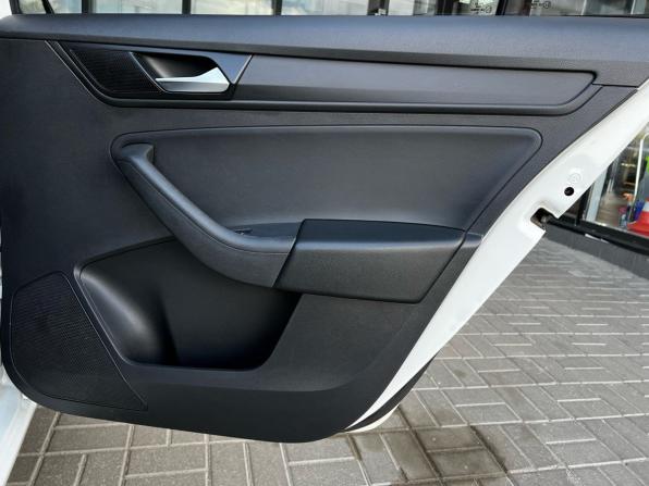 Volkswagen Polo VI с пробегом 2020 года, цена 1 149 000 рублей, 71204 км, лифтбек, Автокод Объявления