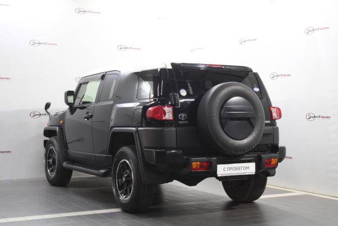Toyota FJ Cruiser с пробегом 2018 года, цена 4 700 000 рублей, 46728 км, внедорожник, Автокод Объявления