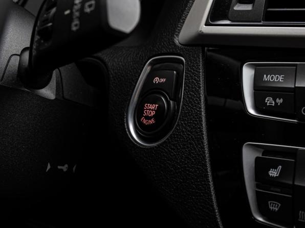 BMW 1 серии II (F20/F21) Рестайлинг 2 с пробегом 2018 года, цена 1 650 000 рублей, 165623 км, хэтчбек, Автокод Объявления