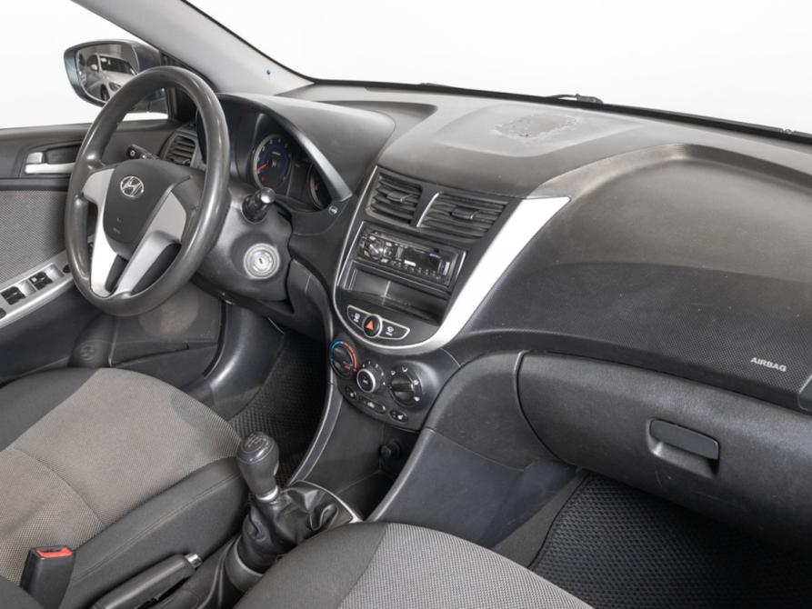Hyundai Solaris I Казань  - изображение 7