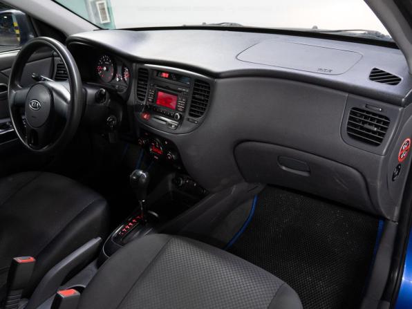 Kia Rio II Рестайлинг с пробегом 2011 года, цена 579 000 рублей, 185613 км, седан, Автокод Объявления