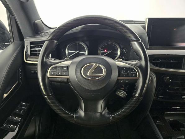 Lexus LX III Рестайлинг 2 с пробегом 2020 года, цена 9 890 000 рублей, 86036 км, внедорожник, Автокод Объявления