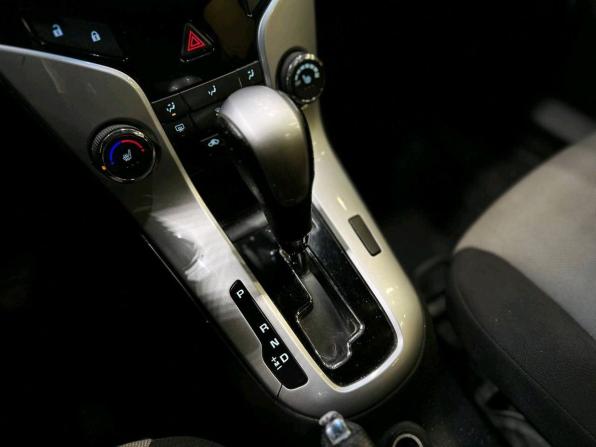 Chevrolet Cruze I Рестайлинг с пробегом 2013 года, цена 439 000 рублей, 190415 км, хэтчбек, Автокод Объявления