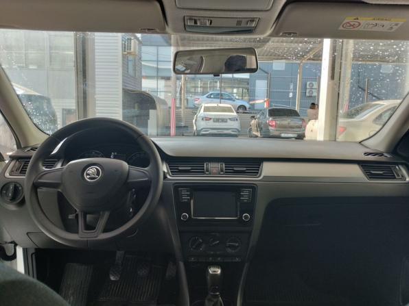 Skoda Rapid I Рестайлинг с пробегом 2019 года, цена 1 310 000 рублей, 51551 км, лифтбек, Автокод Объявления