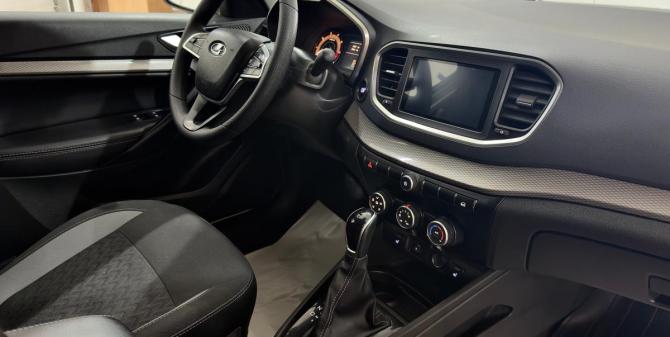 Lada (ВАЗ) Vesta I Рестайлинг (NG) с пробегом 2024 года, цена 1 370 000 рублей, 38800 км, седан, Автокод Объявления