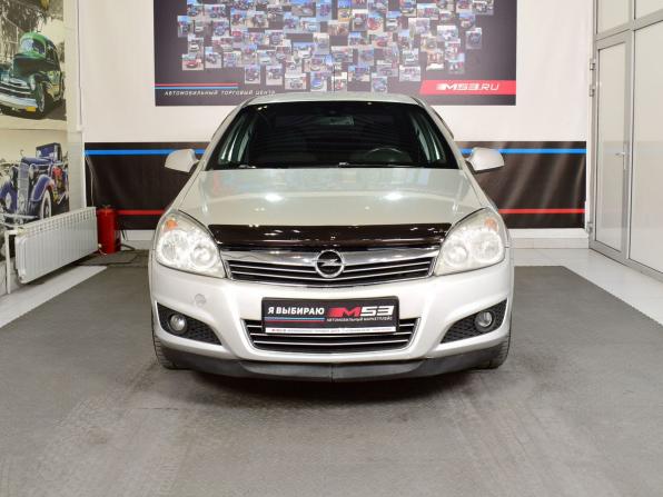 Opel Astra H Рестайлинг с пробегом 2011 года, цена 499 995 рублей, 220289 км, седан, Автокод Объявления
