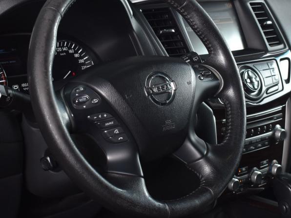 Nissan Pathfinder IV с пробегом 2015 года, цена 2 149 995 рублей, 186626 км, внедорожник, Автокод Объявления