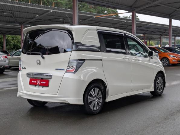 Honda Freed I Рестайлинг с пробегом 2011 года, цена 1 149 900 рублей, 168000 км, компактвэн, Автокод Объявления