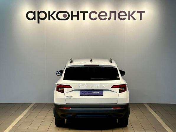 Skoda Karoq I с пробегом 2022 года, цена 2 850 000 рублей, 37000 км, внедорожник, Автокод Объявления
