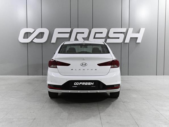 Hyundai Elantra VI (AD) Рестайлинг с пробегом 2019 года, цена 1 719 000 рублей, 98289 км, седан, Автокод Объявления