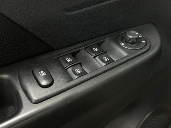 Renault Kaptur I с пробегом 2016 года, цена 1 250 000 рублей, 128000 км, внедорожник, Автокод Объявления
