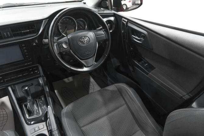 Toyota Auris II с пробегом 2015 года, цена 1 289 000 рублей, 99000 км, хэтчбек, Автокод Объявления