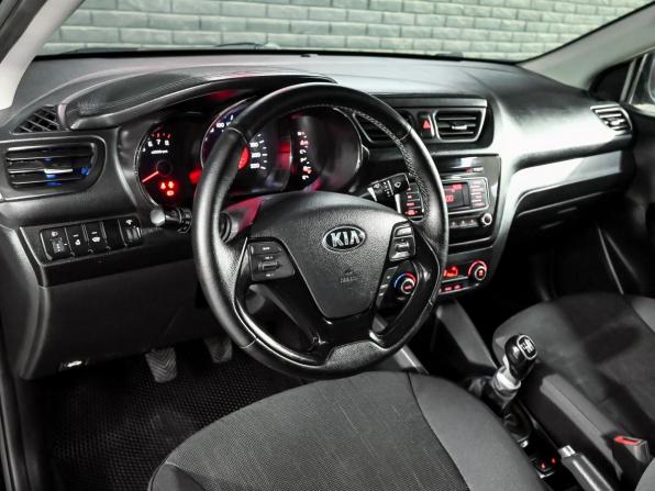 Kia Rio III Рестайлинг с пробегом 2015 года, цена 1 000 000 рублей, 194113 км, седан, Автокод Объявления