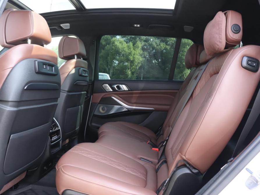 BMW X7 I (G07) Москва  - изображение 12