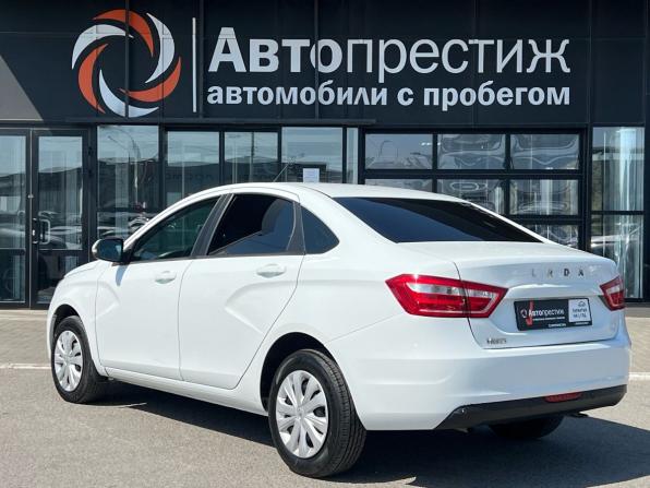 Lada (ВАЗ) Vesta I с пробегом 2018 года, цена 867 000 рублей, 74562 км, седан, Автокод Объявления