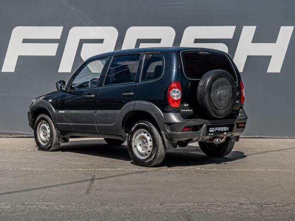 Chevrolet Niva I Рестайлинг с пробегом 2015 года, цена 590 000 рублей, 100633 км, внедорожник, Автокод Объявления