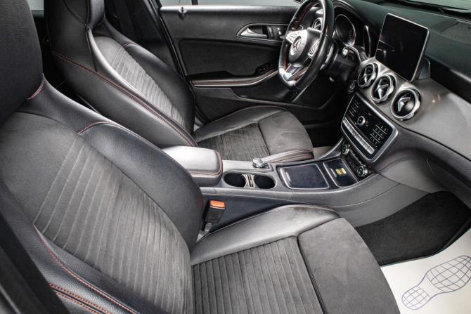 Mercedes-Benz GLA I (X156) с пробегом 2018 года, цена 2 959 000 рублей, 97000 км, внедорожник, Автокод Объявления