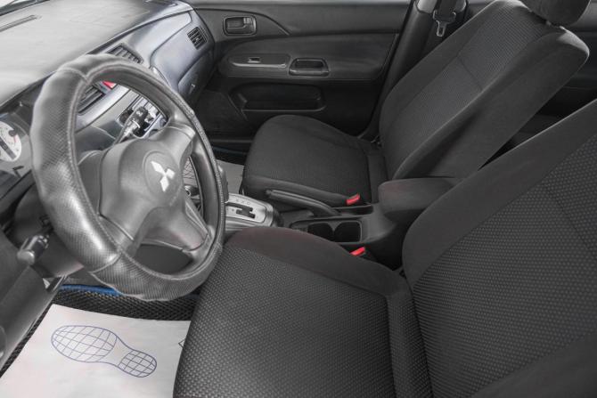 Mitsubishi Lancer IX Рестайлинг с пробегом 2007 года, цена 559 000 рублей, 290000 км, седан, Автокод Объявления