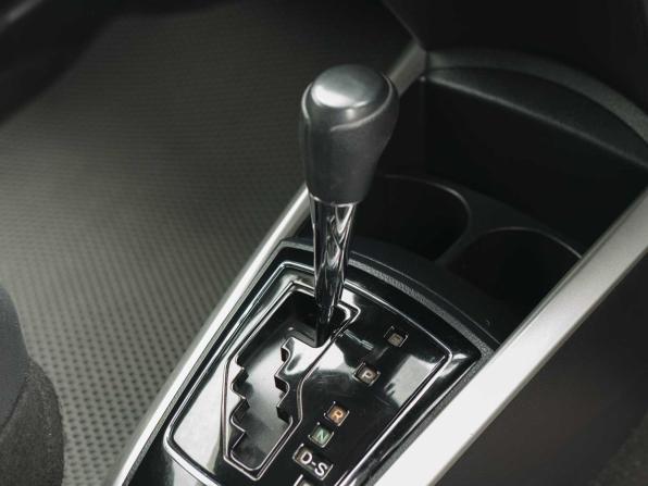 Toyota Corolla XI (E160 E170 E180) Рестайлинг 1 с пробегом 2017 года, цена 1 365 000 рублей, 125489 км, универсал, Автокод Объявления