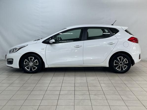 Kia Ceed II Рестайлинг с пробегом 2016 года, цена 1 199 000 рублей, 177250 км, хэтчбек, Автокод Объявления