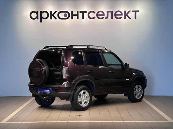 Chevrolet Niva I Рестайлинг с пробегом 2015 года, цена 593 000 рублей, 225109 км, внедорожник, Автокод Объявления