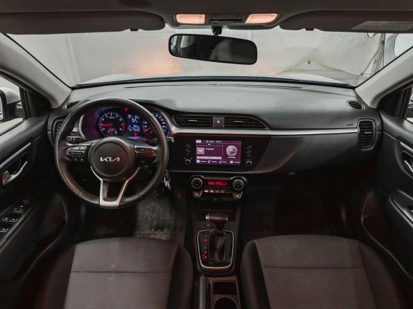 Kia Rio IV Рестайлинг с пробегом 2021 года, цена 1 603 000 рублей, 91102 км, хэтчбек, Автокод Объявления