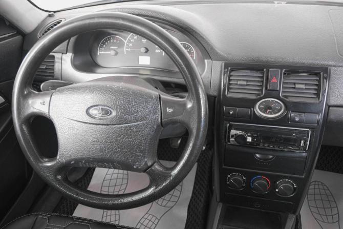 Lada (ВАЗ) Priora I с пробегом 2011 года, цена 449 000 рублей, 300000 км, хэтчбек, Автокод Объявления